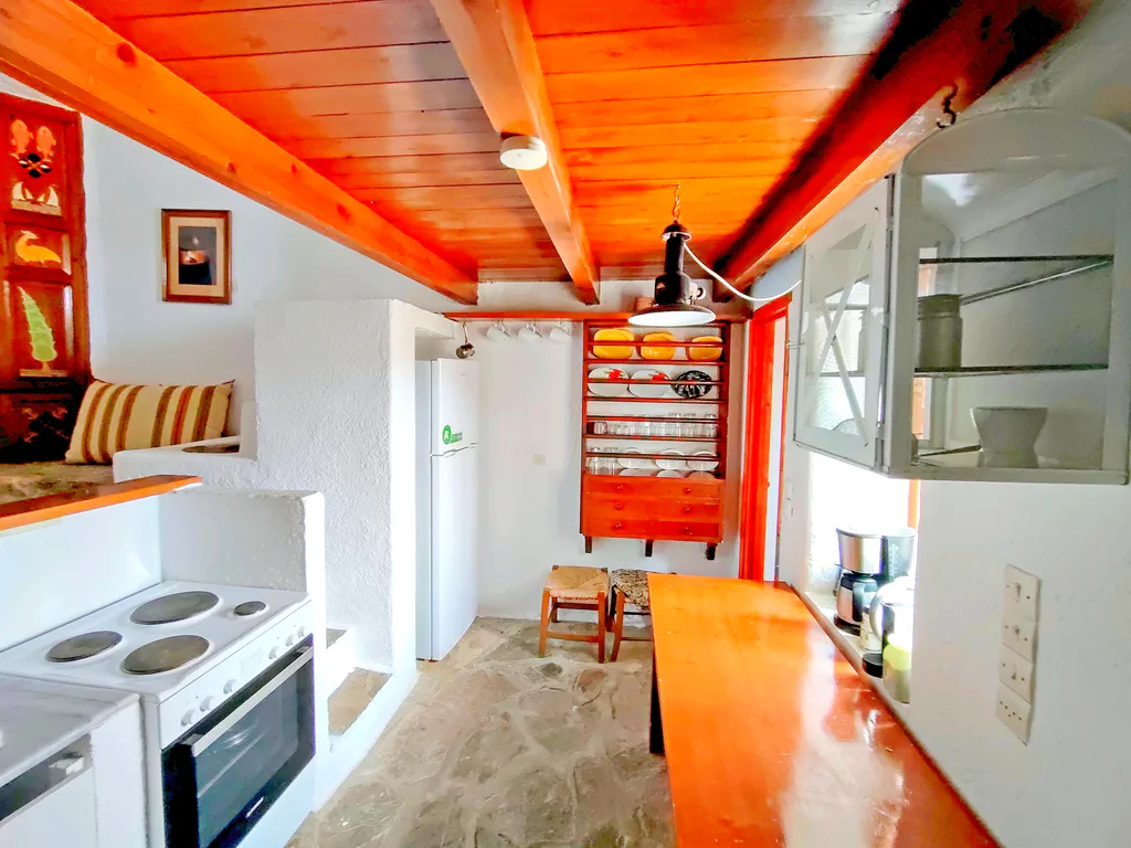 Argyro kitchen 02