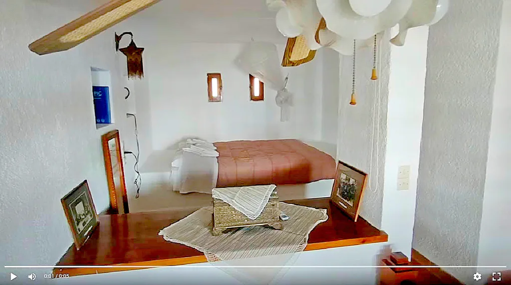 Argyro master bedroom 01
