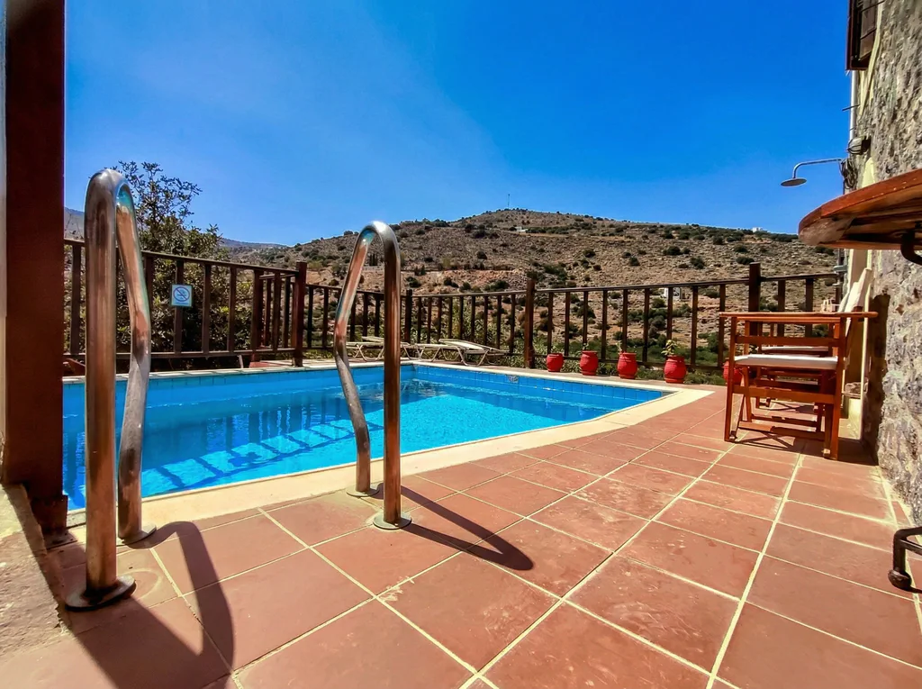 Erato terrace pool deck 01