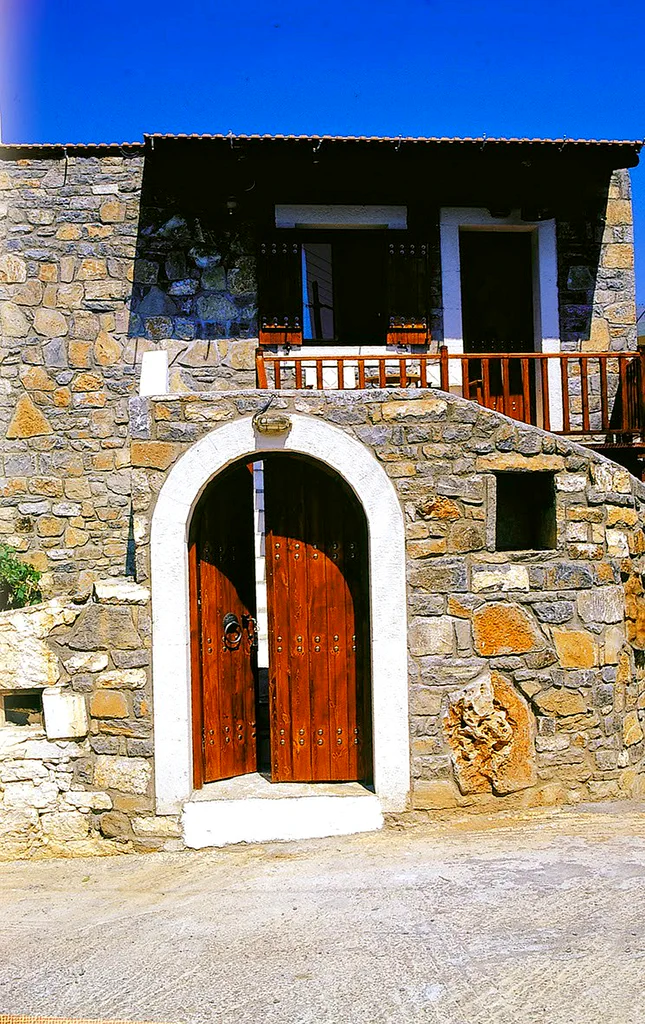 Kalliopi exterior facade 02