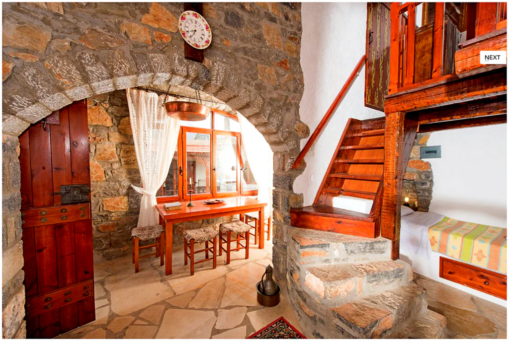 Kalliopi living room single beds 01