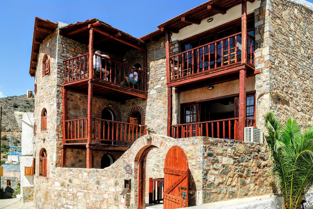 Monastiri exterior facade 02