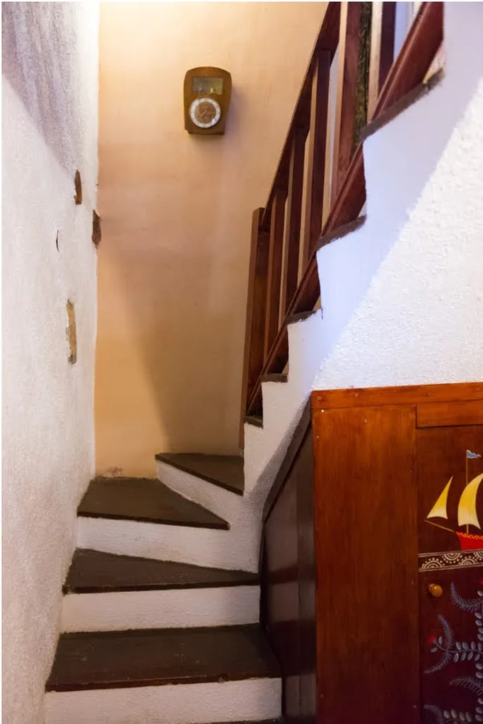 Monastiri stairs 02